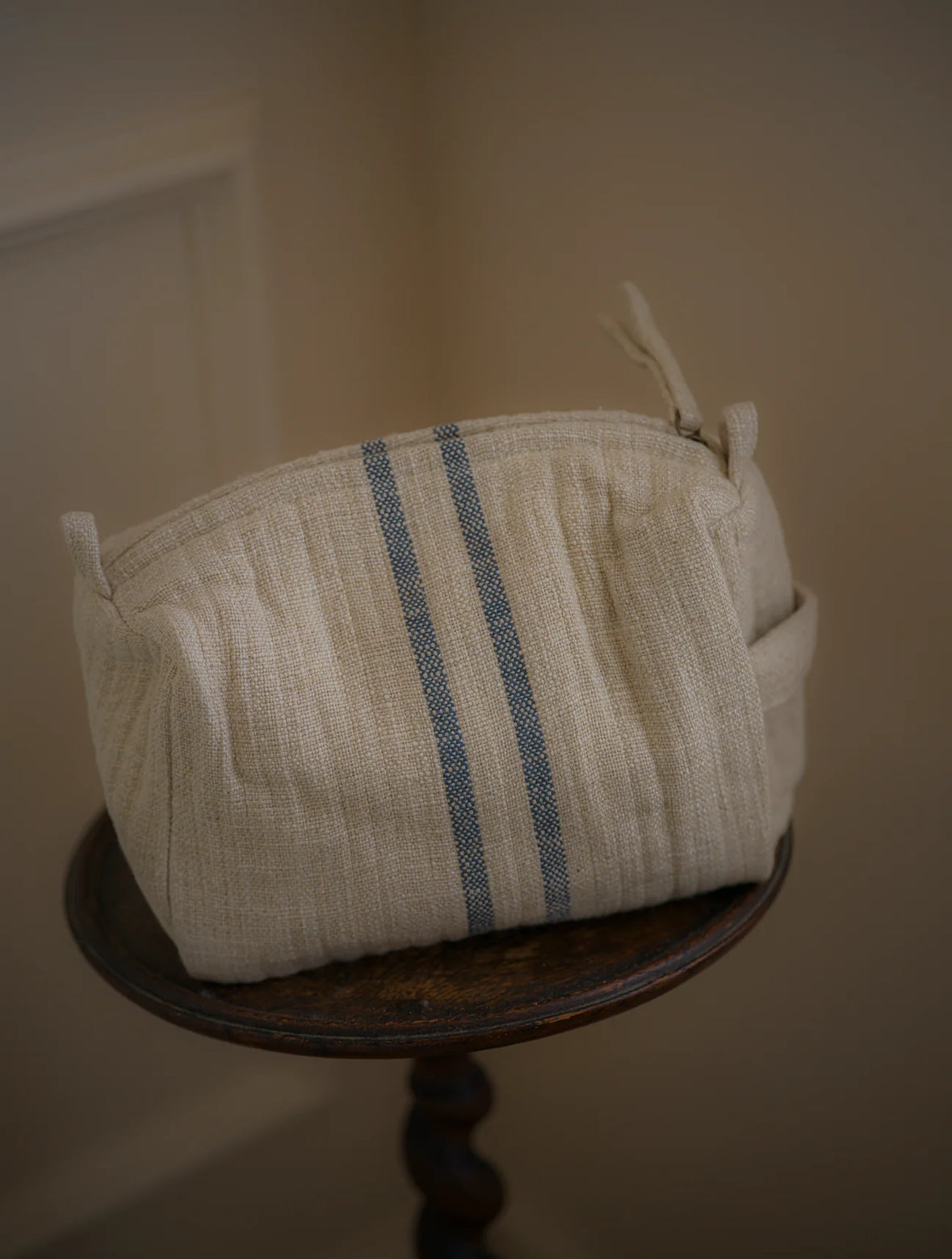 Timeless Linen Washbag
