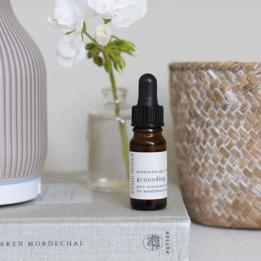grounding aromatherapy blend