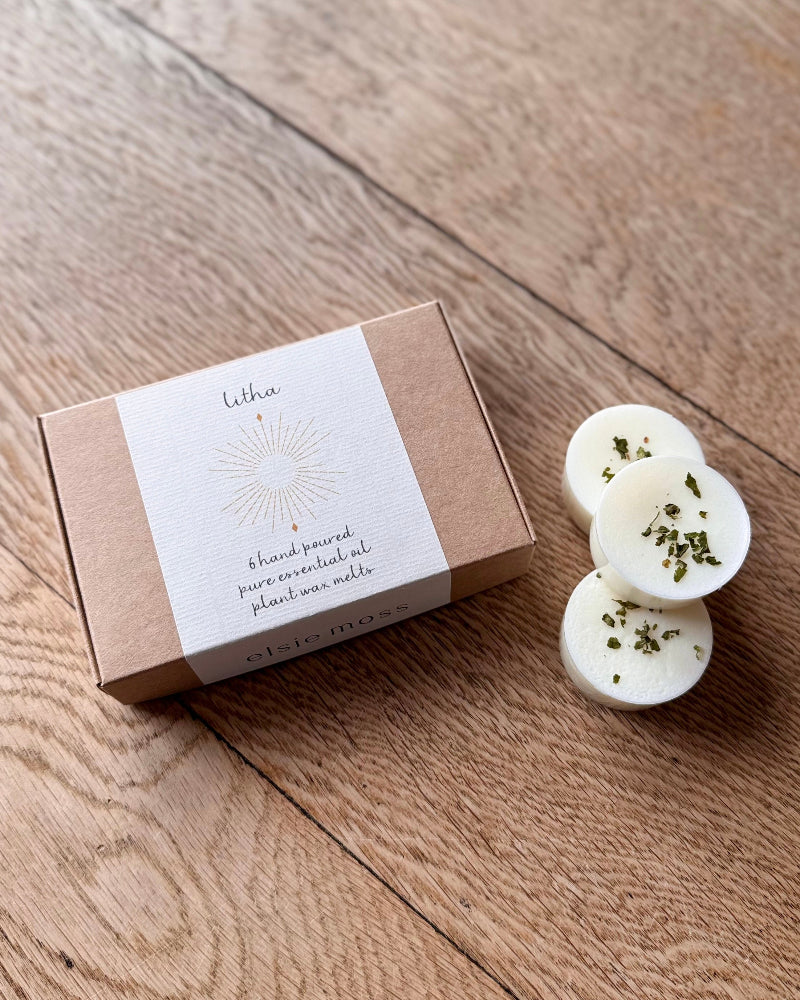 box of wax melts